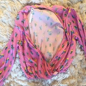 🎀 ASOS Floral Blouse